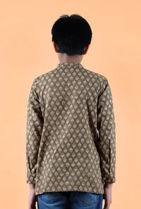 Abe Khaki Ajrakh Print Cotton Super Short Kurta image 5