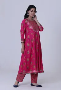 Cerise Pink Cotton Rayon Kurta image 2