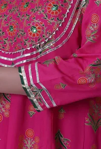 Cerise Pink Cotton Rayon Kurta image 6