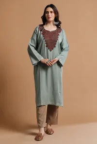Warm Grey Kashmiri Sozni Embroidery Phiran-Free Size image 1