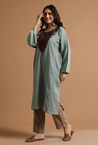 Warm Grey Kashmiri Sozni Embroidery Phiran-Free Size image 3