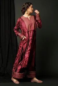 Set of 2 : Wine Velvet Phiran and Wine Velvet  Pallazo image 2