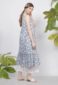 Powder Blue Floral Hand Block-Printed Gathered Sleeveless Cotton cape image 4