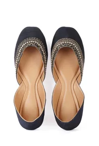 Annika Black Dori Zari Embroidery Jutti image 2