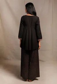 Set of 2: Black Front Embroidered Gathered Short Kurta with Black Hand Block Printed palazzo Pants image 3