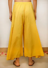 Yellow Solid Cotton flared Pants image 4
