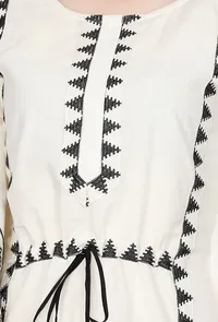 Ivory-Onyx cotton Cross Stitch Kaftan With Slip image 6