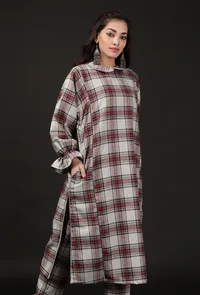 Smoke Grey Woven Tartan Checks Phiran Kurta With Pockets image 1