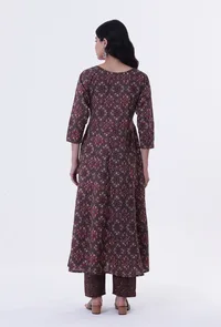 Woody Brown & White Cotton Block Printed Kurta image 4