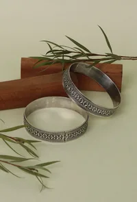 Oxidized Silver Bangle Set image 1