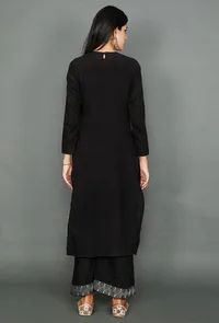 Black Kurta With Floral Kantha Embroidery image 3