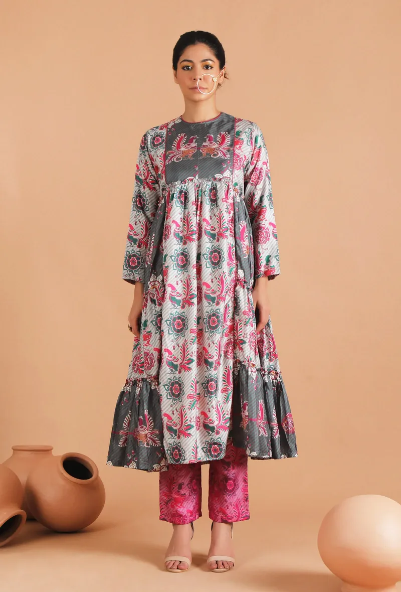 Set Of 2: Aashna Allover Kalamkari Tier Kurta Set