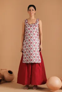 Set Of 2: Sayani Allover Kalamkari Straight Kurta With Flared Pallazo Pants image 1