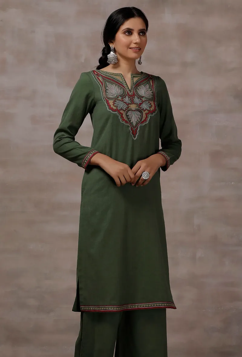 Tahira Sap Green Straight Woollen Kurta