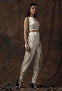 Set of 2 : Mint Green Slip Blouse and Dhoti image 5