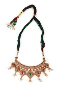 Vedhika Temple Heritage Kemp Necklace Set with Pearls image 2