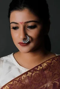 Jyotika Maharashtrian Nose Pin image 1