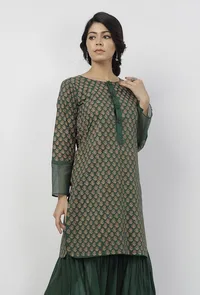 Irvin Bottle Green Floral Hand-Block Printed Cotton Short Kurta image 3