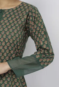 Irvin Bottle Green Floral Hand-Block Printed Cotton Short Kurta image 6