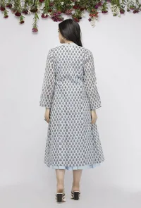 Blue Kota Hand-Block Printed Cape image 4