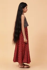 Set Of 2: Ana Indigo Ajrakh Print Cotton Top & Madder Red Skirt image 3