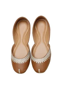 Tan Embroidered Cruelty-Free Leather Juttis image 2
