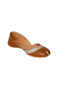 Tan Embroidered Cruelty-Free Leather Juttis image 5