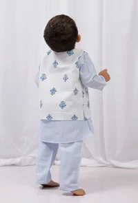 Set of 3: Blue striped Cotton Kurta and Pajama with White Nehru Jacket image 3
