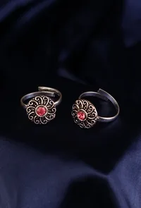 Yukti Red Stone German Silver Adjustable Toe Ring image 1