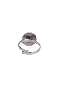 Yukti Red Stone German Silver Adjustable Toe Ring image 5