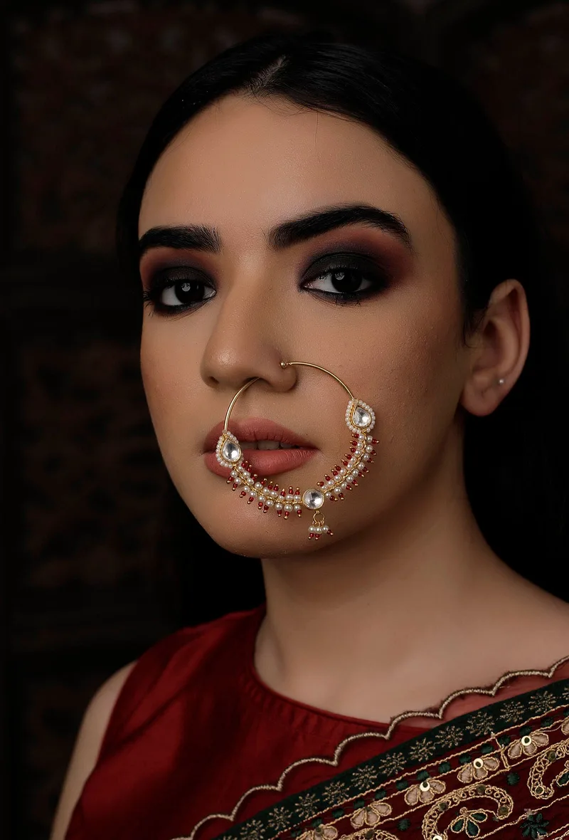 Jalsa White Pearl Kundan Nath