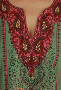 All-Over Aari Embroidered Sage Green Kashmiri Phiran- Free Size image 6