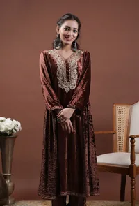 Saima Rust Velvet Phiran With Tilla Embroidery image 1