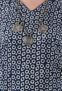 Aayushi Indigo Hand Block Printed Straight Kurta image 5