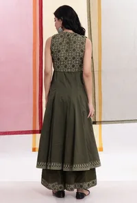 Olive Green Sheer Brasso Organza Short Crop Overlay image 4