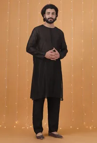 Set Of 2: Black Chanderi Kurta & Pajama image 2