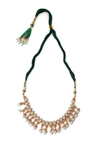 Kundan, Beads, And Kemp Combination Antique Gold Jewellery Set With Pair Studs image 3