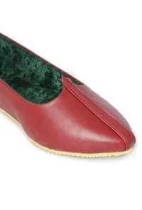 Maroon Cruelty-Free Leather Juttis image 6
