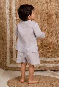 Set Of 2: Light Grey Mul Mul Short Kurta With Light Grey Short image 3