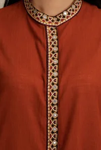 Set Of 2: Solid Rust Bandhgala Kurta with Embroidery Details With Solid Rust Straight Fit Narrow Pants image 6
