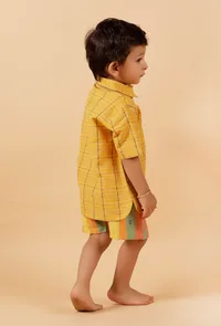 Set Of 2: Yellow Woven Shirt With Yellow Striped Woven Short image 3