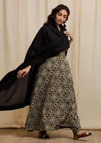 Set of 3:  Blue Ajrakh Print Slip Flared Kurta Black With Cotton Plain Dupatta with Ajrakh Print Churidar image 3