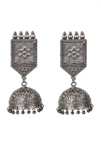 Silver Oxidized Choker With Earrings image 4