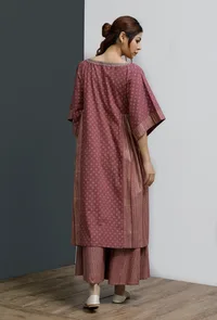 Set of 2: Plum Side Gather Hand-Block Printed Kurta With Stripe Pants image 4