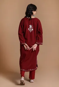 Old Brick Aari Embroidered Kashmiri Phiran-Free Size image 4