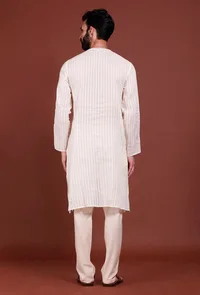 Set of 2 - Offwhite Stripes Malmal Kurta Pyjama Set image 5