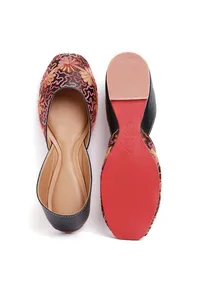 Black Peach Floral Tili Aari Embroidery Jutti image 2