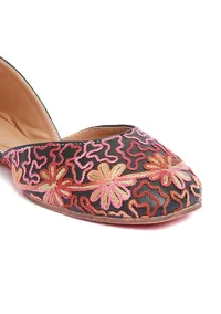 Black Peach Floral Tili Aari Embroidery Jutti image 6