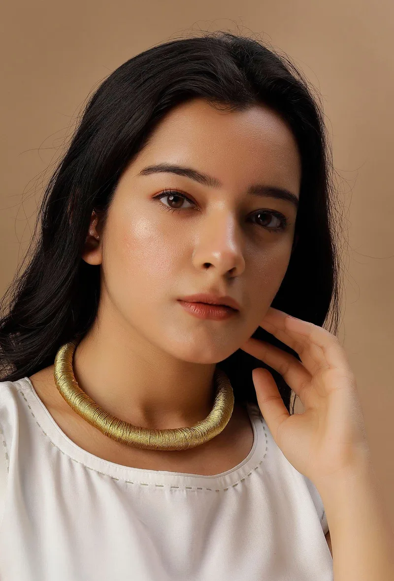 Golden Thread Necklace