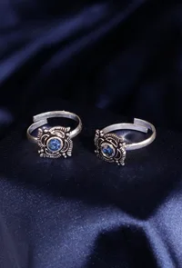 Shapphire Stone German Silver Adjustable Toe Ring image 1